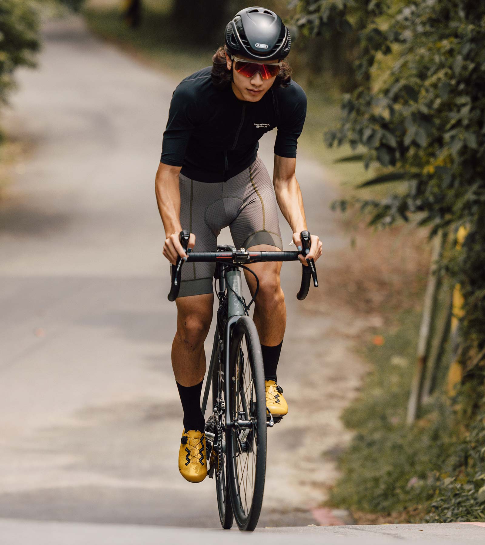 Escape Road All Road Shoes - Amber | QUOC